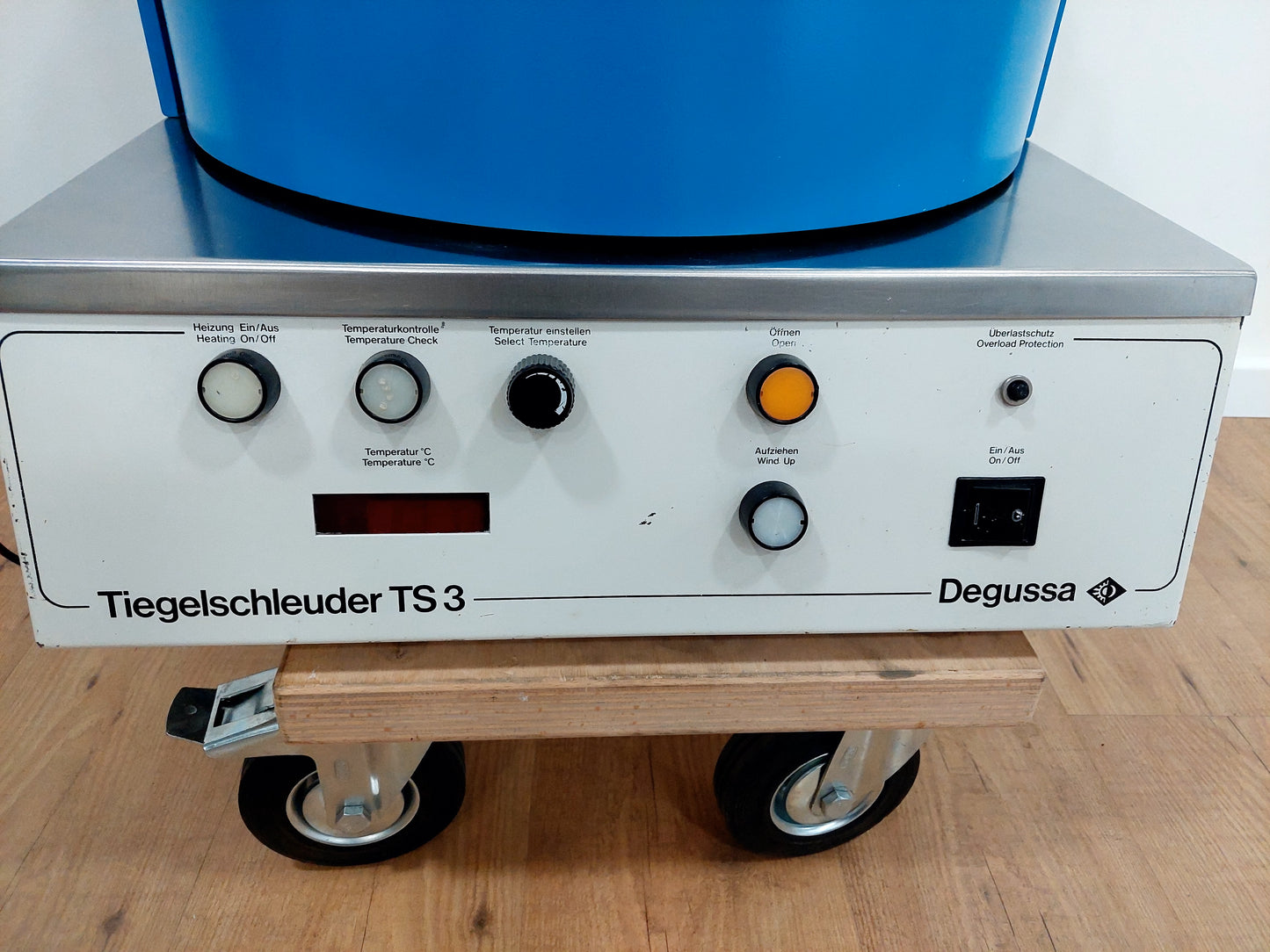 Degussa Tiegelschleuder TS 3 ohne Brenner , Gußschleuder, Zahntechnik, Dental