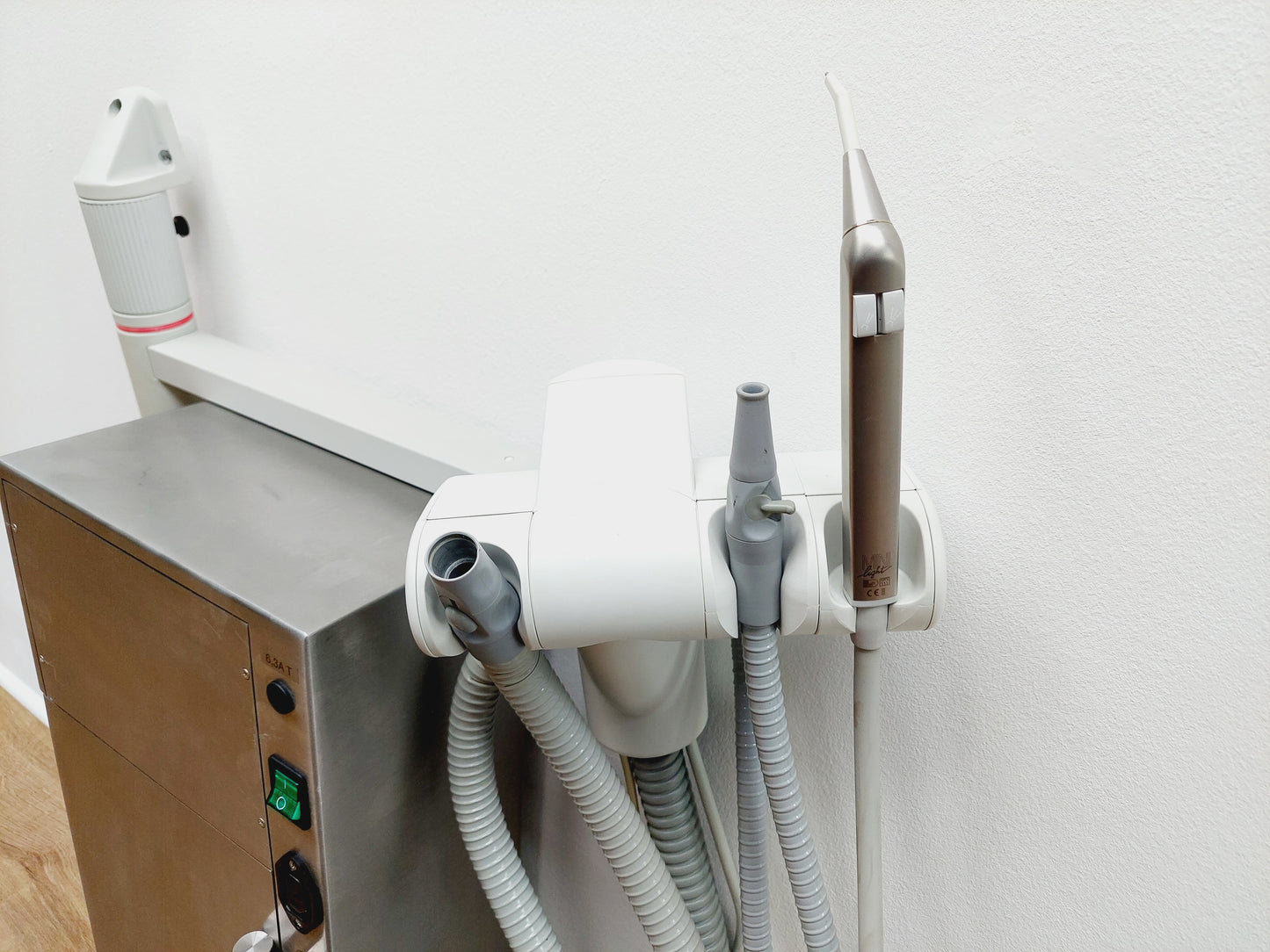 Dental wandanschlusskasten DKL hinterkopfabsaugung