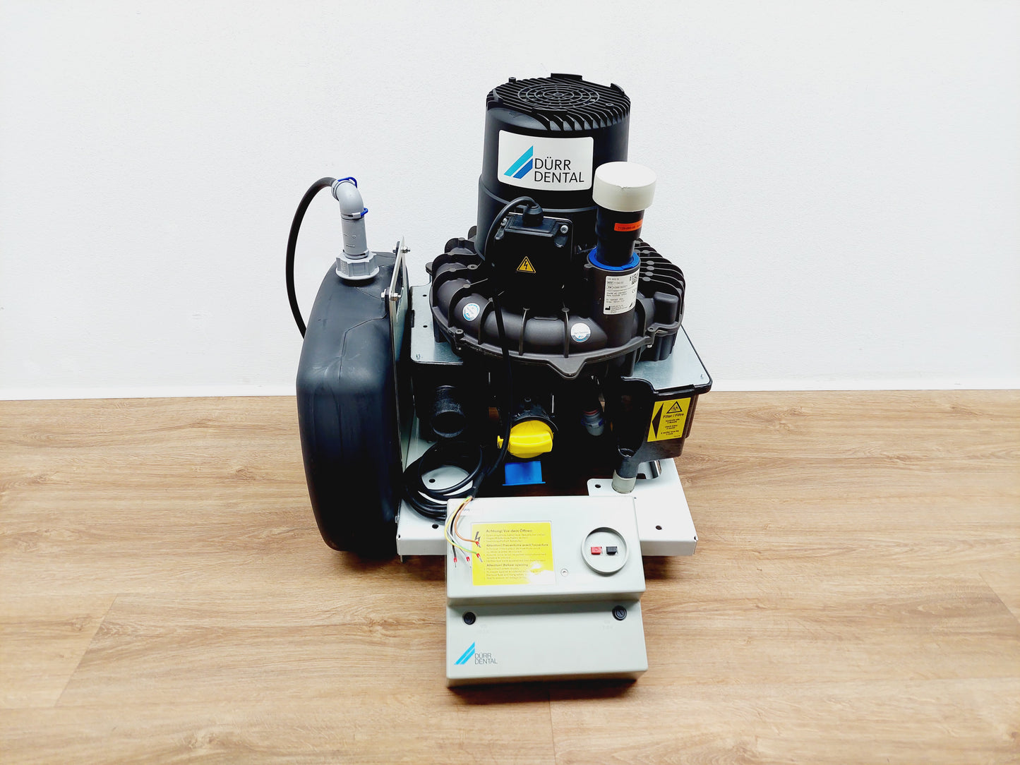 Dürr Dental V 900 S Zentral-Saugsysteme für Trockene Absaugung Baujahr 2018