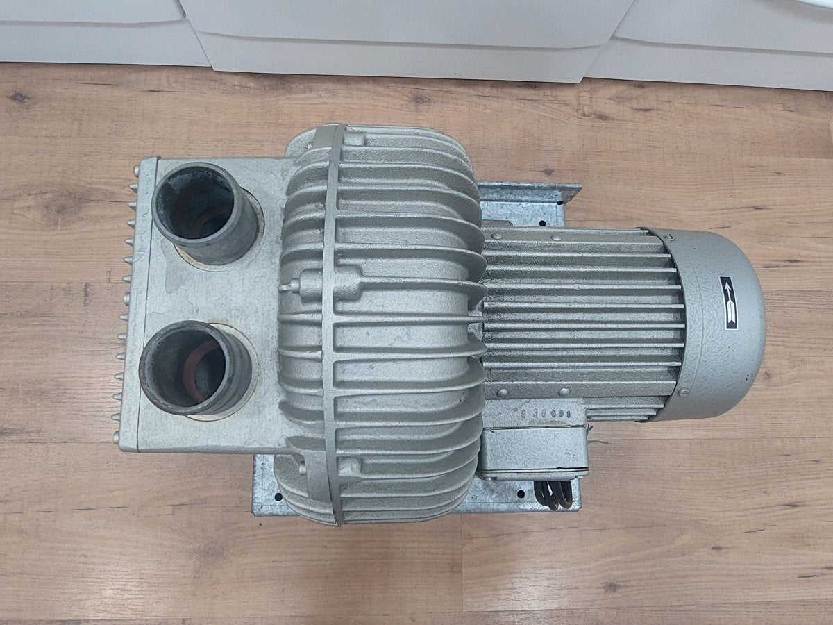 Dürr Dental Typ 0732 zentrale Trockenabsaugung Trockensaugmaschine Bj. 91
