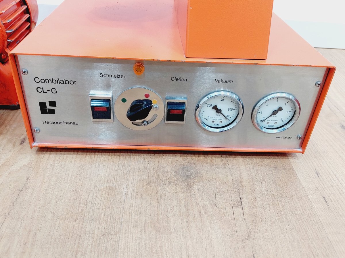Heraeus Combilabor CL-G mit Heizofen und vacuum Pumpe