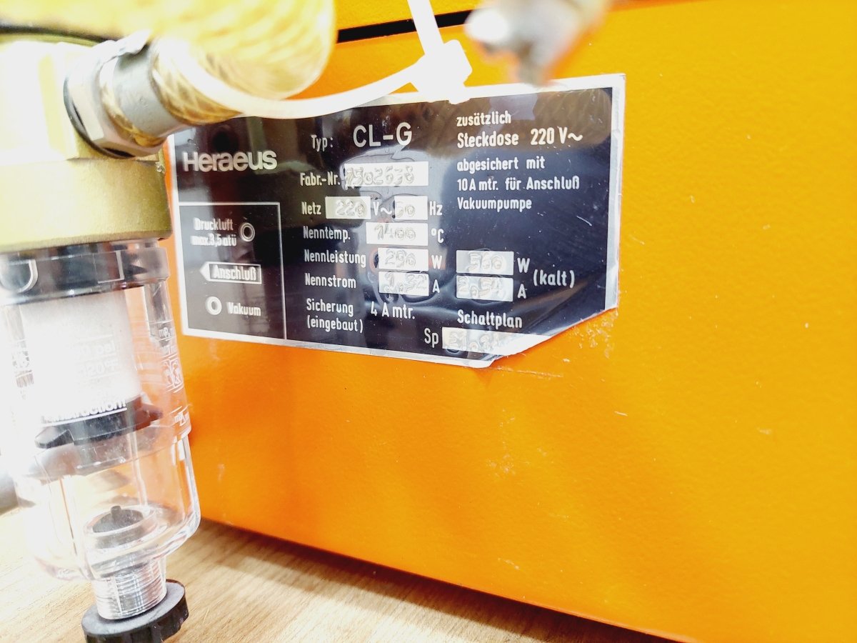 Heraeus Combilabor CL-G mit Heizofen und vacuum Pumpe