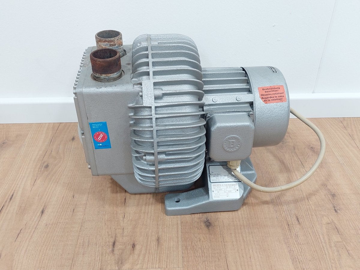 Dürr Dental 0732 zentrale Trockenabsaugung Saugmaschine