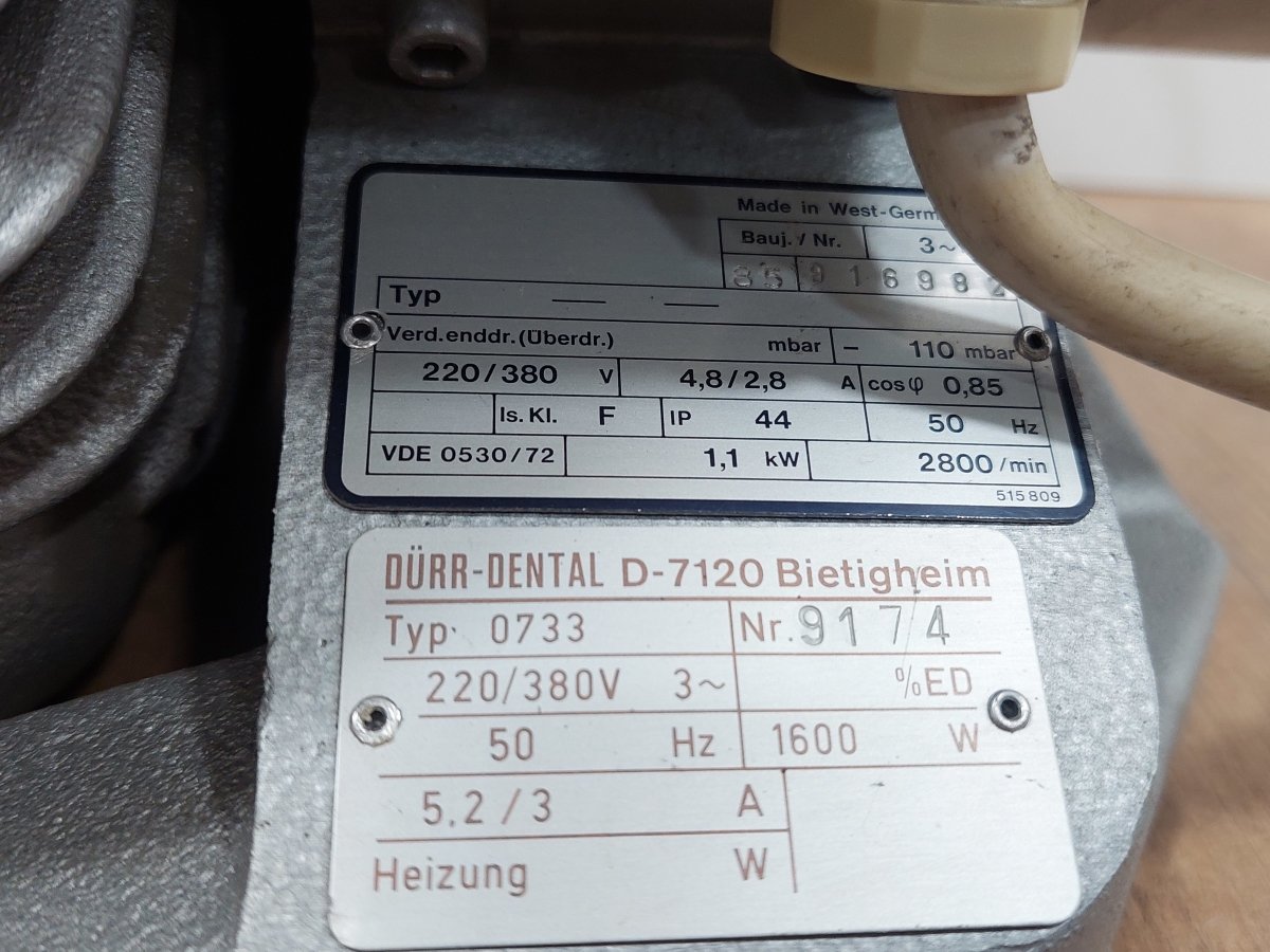 Dürr Dental 0732 zentrale Trockenabsaugung Saugmaschine