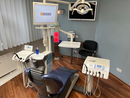 Sirona M1 Plus Behandlungseinheit