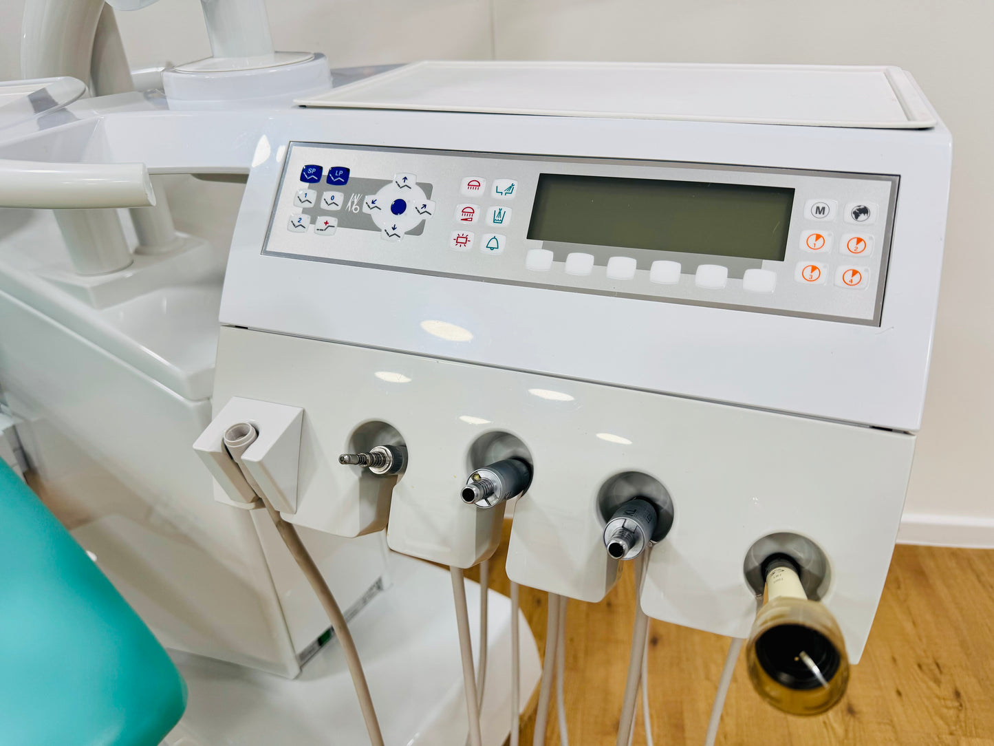 KaVo E70 T Behandlungseinheit mit Amalgamabscheider gebraucht